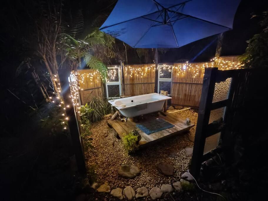 Gumboot Paradise Eco Stay Barrytown Exterior foto