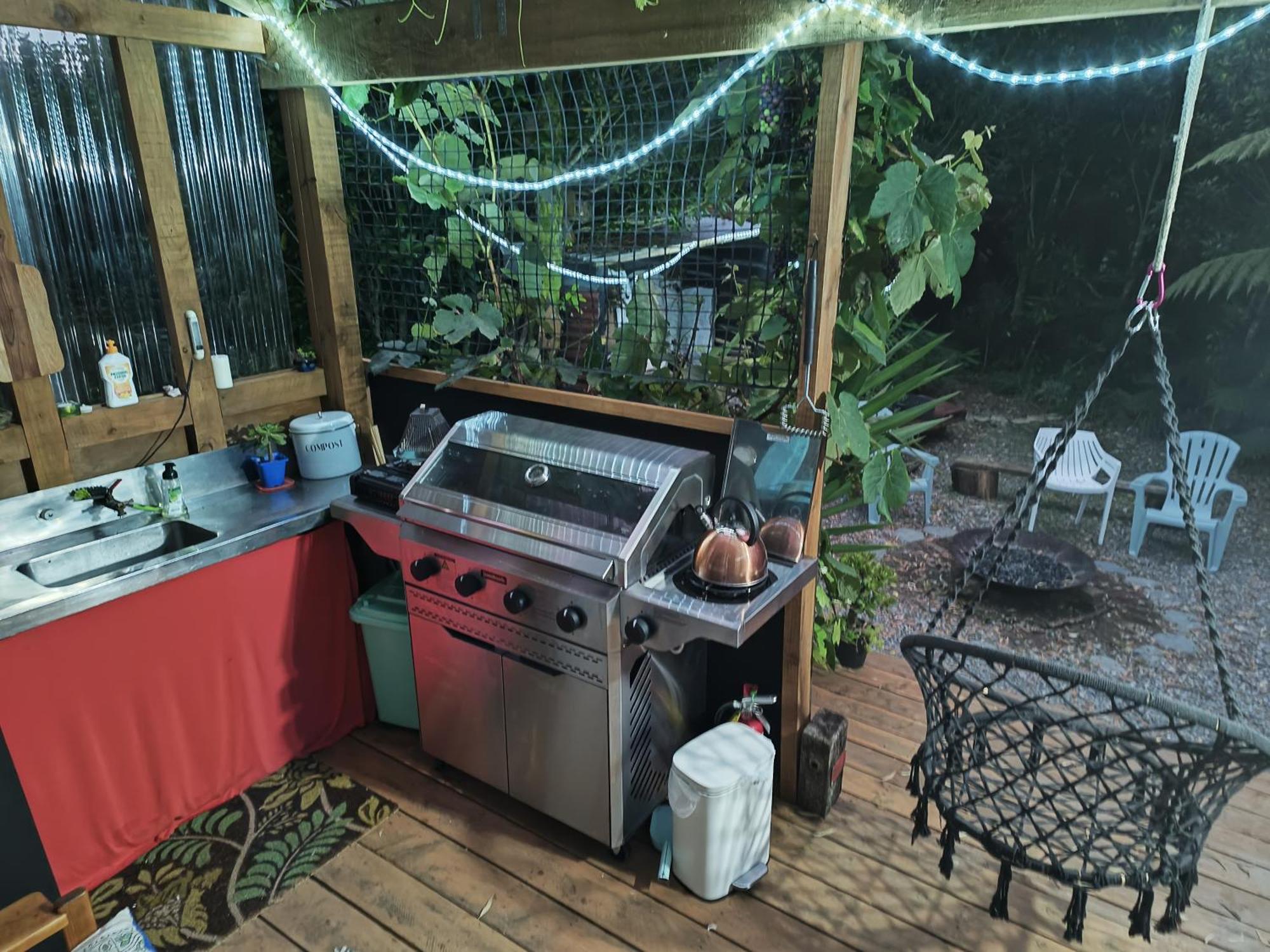 Gumboot Paradise Eco Stay Barrytown Exterior foto